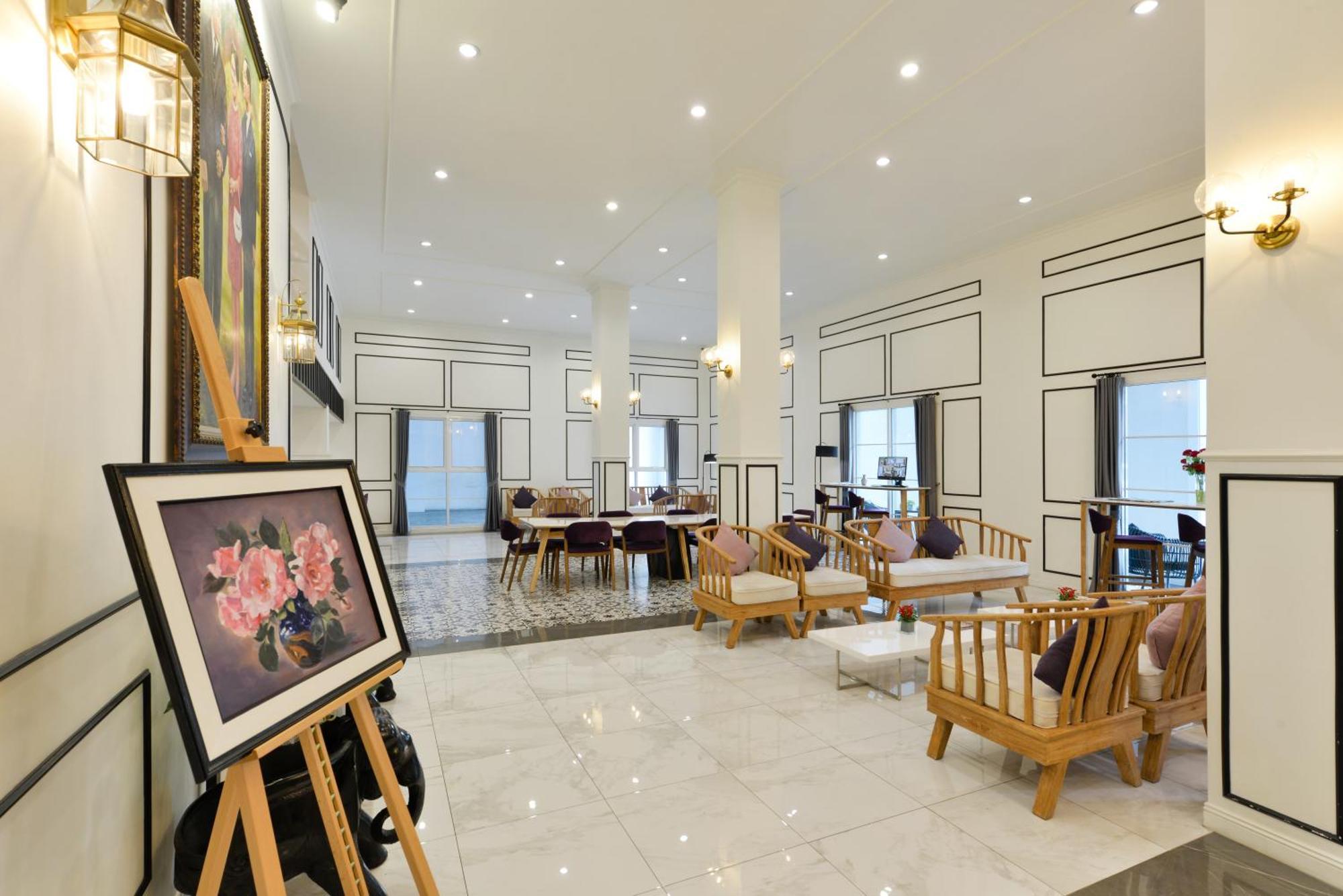 Villa De Pranakorn Bangkok Exterior photo The lobby of the hotel